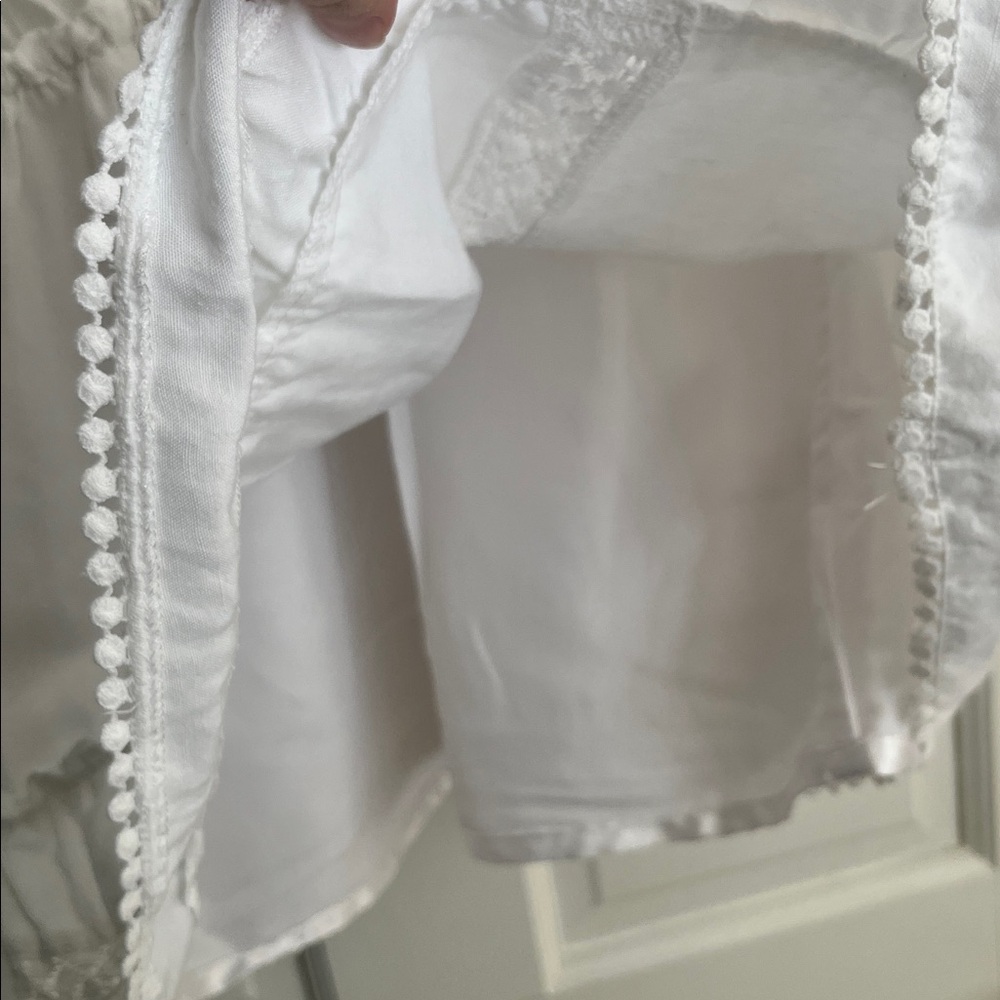 Annie Bing embroidered dress -excellent preowned condition- size Small - Picture 11 of 15